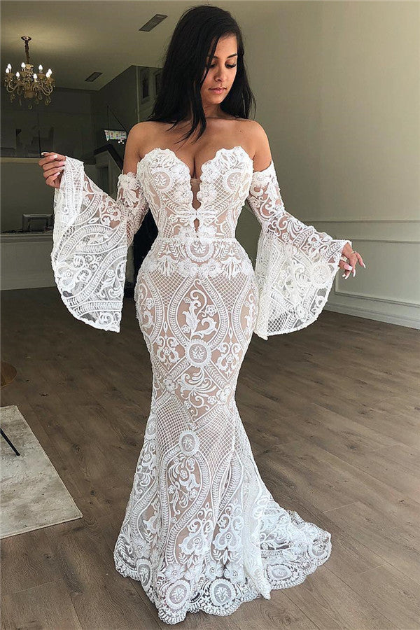 Customizing this New Arrival Off-the-Shoulder Lace Evening Dress Chic Strapless Bell Sleeves Prom Dresses On Sale on stylesnuggle. We offer extra coupons,  make Prom Dresses, Evening Dresses in cheap and affordable price. We provide worldwide shipping and will make the dress perfect for everyone.