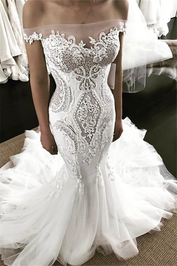 stylesnuggle.com supplies you Off-the-shoulder Strapless Mermaid Lace Wedding Dress at reasonable price. Fast delivery worldwide. 