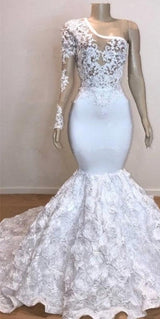 stylesnuggle offers One Shoulder Lace Appliques Meramid Prom Dresses with sleeve at a cheap price from Lace to Mermaid hem.. Click in to check our Gorgeous yet affordable mermaid Real model dresses.