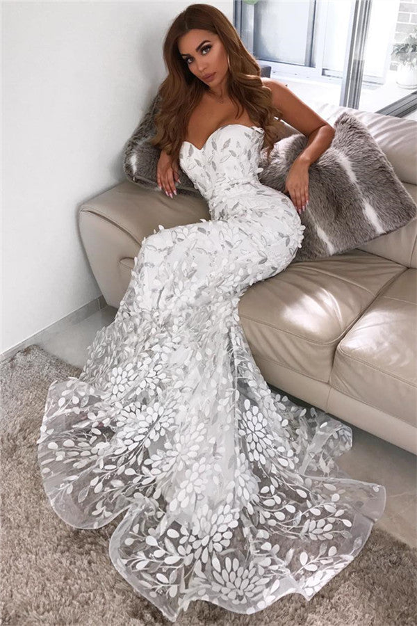 Customizing this New Arrival Open Back Leaf Appliques Chic Prom Dresses Mermaid Sweetheart Evening Dress on stylesnuggle. We offer extra coupons,  make Prom Dresses, Evening Dresses in cheap and affordable price. We provide worldwide shipping and will make the dress perfect for everyone.