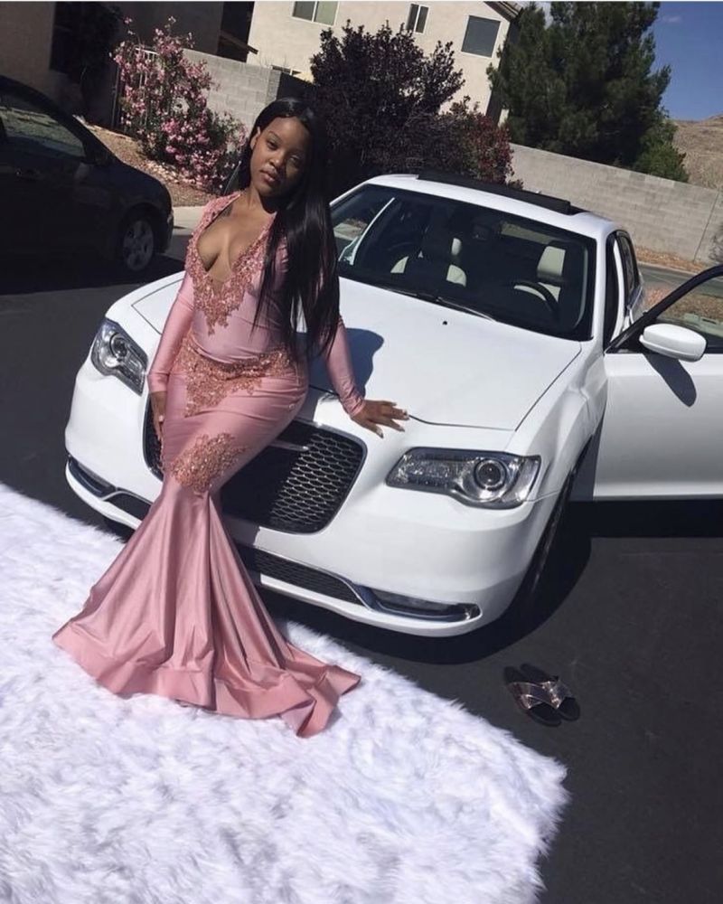 Looking for Prom Dresses, Evening Dresses in Mermaid style,  and Gorgeous Appliques work? stylesnuggle has all covered on this elegant Pink Mermaid Long Sleevess V-neck Floor Length Prom Dresses.