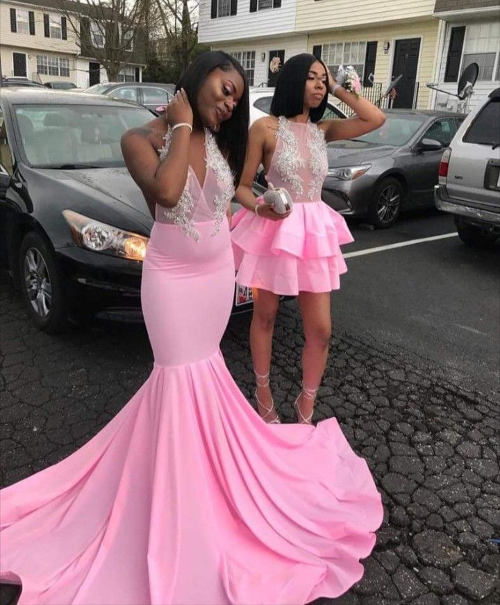 Looking for Prom Dresses in Stretch Satin,  Mermaid style,  and Gorgeous work? stylesnuggle has all covered on this elegant Pink V-neck Halter Sleeveless Appliques Long Mermaid Prom Dresses.