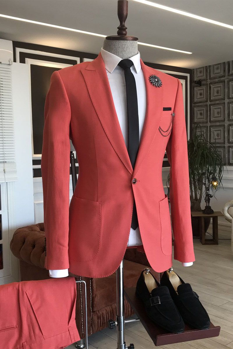 Red Peaked Lapel Slim Fit 2 Flaps Men's Prom Suits