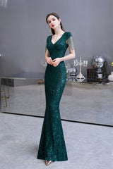 stylesnuggle offers Shining Sequined Emerald Green Mermaid Cap sleeve Long Prom Party Gowns at a cheap price from Prom Dresses, Evening Dresses, Homecoming Dresses, Quinceanera dresses collection. Free Fast shipping on affordable Prom Dresses, Evening Dresses, Homecoming Dresses, Quinceanera dresses On Sale.