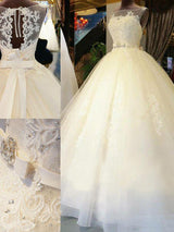 Check this Sleeveless Applique Tulle Ball Gown Wedding Dresses at stylesnuggle.com, this dress will make your guests say wow. The Scoop bodice is thoughtfully lined, and the skirt with Appliques,Ribbons to provide the airy.