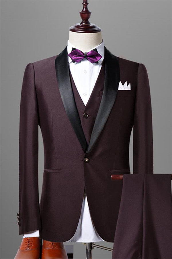 stylesnuggle made this Solid Dark Maroon Wedding Tuxedos for Men, Slim Fit Three-pieces Dress Marriage Suits with rush order service. Discover the design of this Burgundy Solid Shawl Lapel Single Breasted mens suits cheap for prom, wedding or formal business occasion.