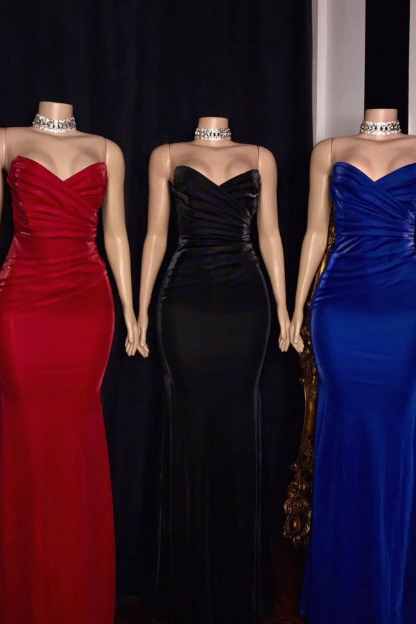 Looking for Prom Dresses, Evening Dresses, Real Model Series in Satin,  Column style,  and Gorgeous work? stylesnuggle has all covered on this elegant Strapless Ruffled V-neck Mermaid Floor Length Prom Dresses.