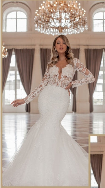 Trendy Long Sleeves V-Neck Mermaid Wedding Dresses with Chapel Train-stylesnuggle