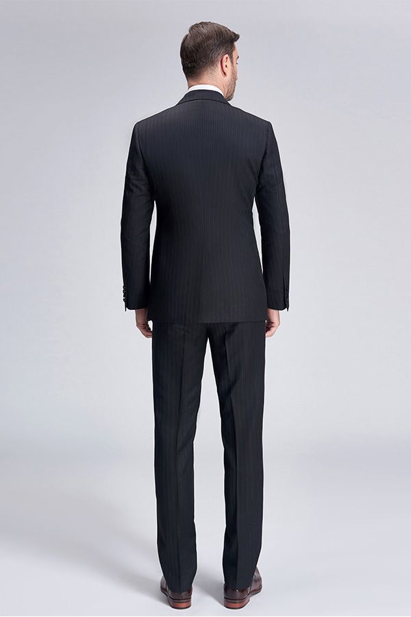 stylesnuggle made this Unique Silk Peak Lapel Black Mens Suits for Wedding, One Button Stripes Wedding Tuxedo with rush order service. Discover the design of this Black Stripe Single Breasted Peaked Lapel mens suits cheap for prom, wedding or formal business occasion.