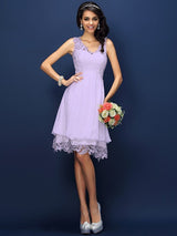 A-Line Charming V-neck Lace Sleeveless Short Bridesmaid Dresses