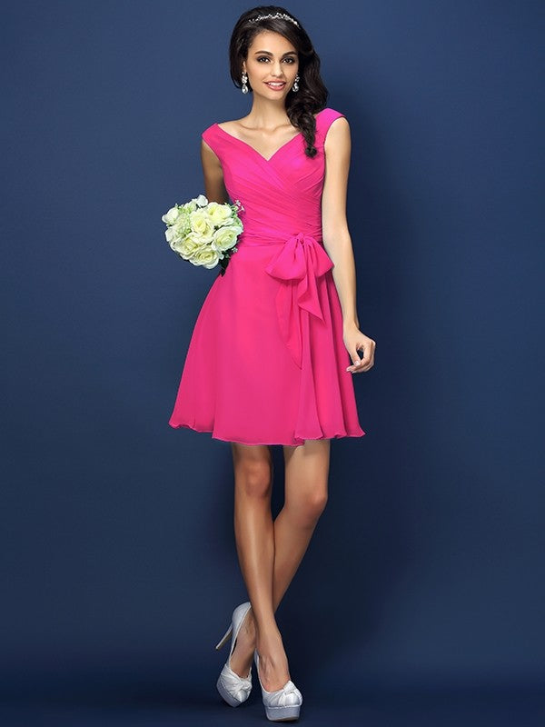 A-Line Charming V-neck Pleats Bowknot Sleeveless Short Chiffon Bridesmaid Dresses