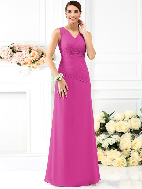 Charming V-neck Pleats Sleeveless Long Chiffon Bridesmaid Dresses