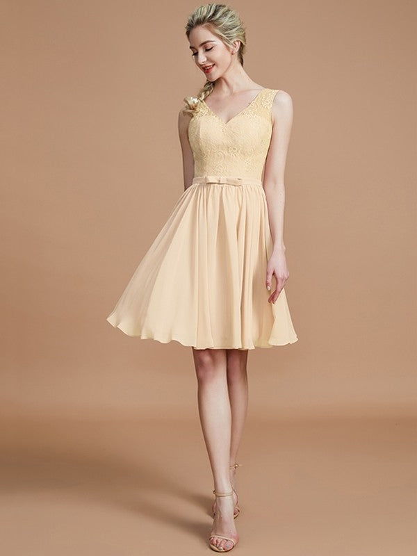 A-Line Charming V-neck Sleeveless Lace Short/Mini Chiffon Bridesmaid Dresses