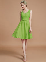 A-Line Charming V-neck Sleeveless Lace Short/Mini Chiffon Bridesmaid Dresses