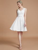 A-Line Charming V-neck Sleeveless Lace Short/Mini Chiffon Bridesmaid Dresses