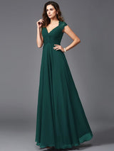 A-Line Charming V-neck Sleeveless Long Chiffon Bridesmaid dresses