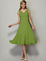 A-Line Charming V-neck Sleeveless Pleats Short Chiffon Bridesmaid Dresses