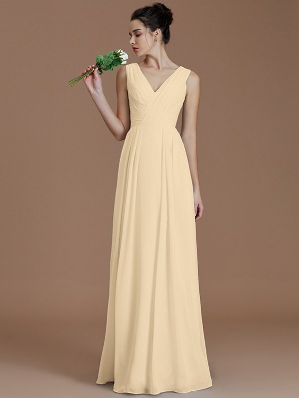 A-Line Charming V-neck Sleeveless Ruched Chiffon Bridesmaid Dresses