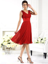 A-Line Charming V-neck Sleeveless Short Chiffon Bridesmaid Dresses