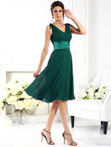 A-Line Charming V-neck Sleeveless Short Chiffon Bridesmaid Dresses