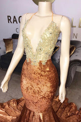 Looking for Prom Dresses, Evening Dresses, Real Model Series in Velvet,  Mermaid style,  and Gorgeous Appliques work? stylesnuggle has all covered on this elegant V-neck Halter Beading Sequins Court Train Mermaid Prom Dresses.