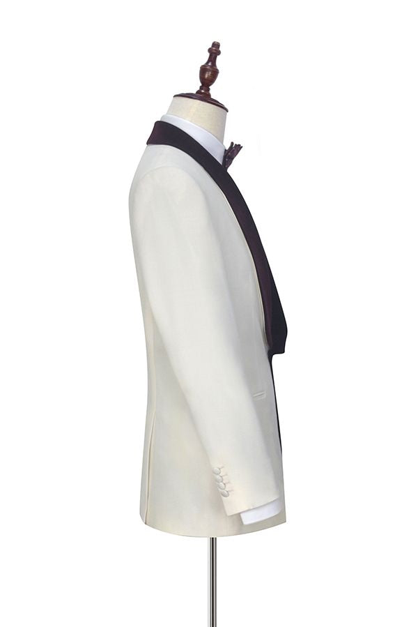 This Velvet Shawl Collar White Wedding Tuxedos, Three Piece Wedding Suits with Burgundy Vest at stylesnuggle comes in all sizes for prom, wedding and business. Shop an amazing selection of Shawl Lapel Single Breasted White mens suits in cheap price.