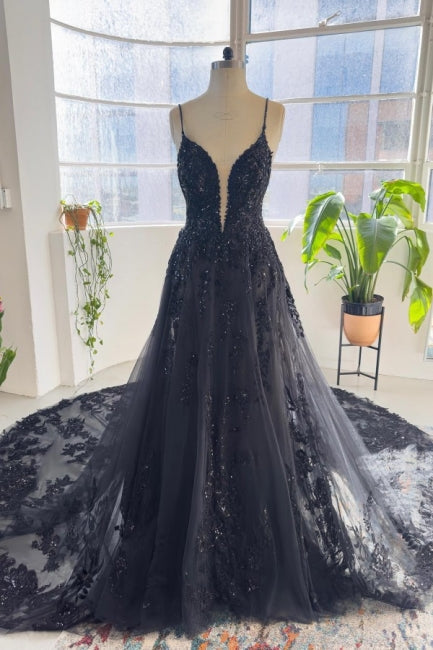 Vintage Black Spaghetti-Straps Sleeveless Long Lace Sequined Wedding Dresses Online-stylesnuggle