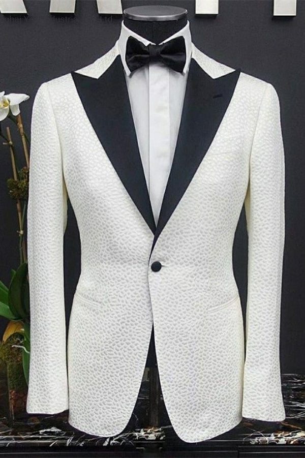 Buy White Peaked Lapel One Button Slim Fit Wedding Groom Suits for men from stylesnuggle. Huge collection of Peaked Lapel Single Breasted Men Suit sets at low offer price &amp; discounts, free shipping &amp; made. Order Now.