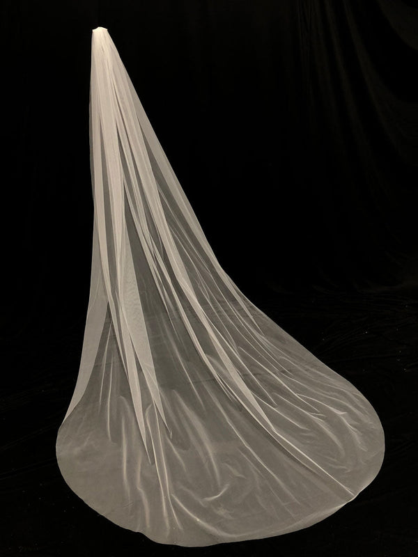 White Waterfall Wedding Veils One-Tier Tulle Bridal Veil-stylesnuggle