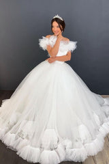 stylesnuggle offers Off the Shoulder Puffy Tulle Lace Ball Gown Princess Bridal Gown at a good price, 1000+ options, fast delivery worldwide.